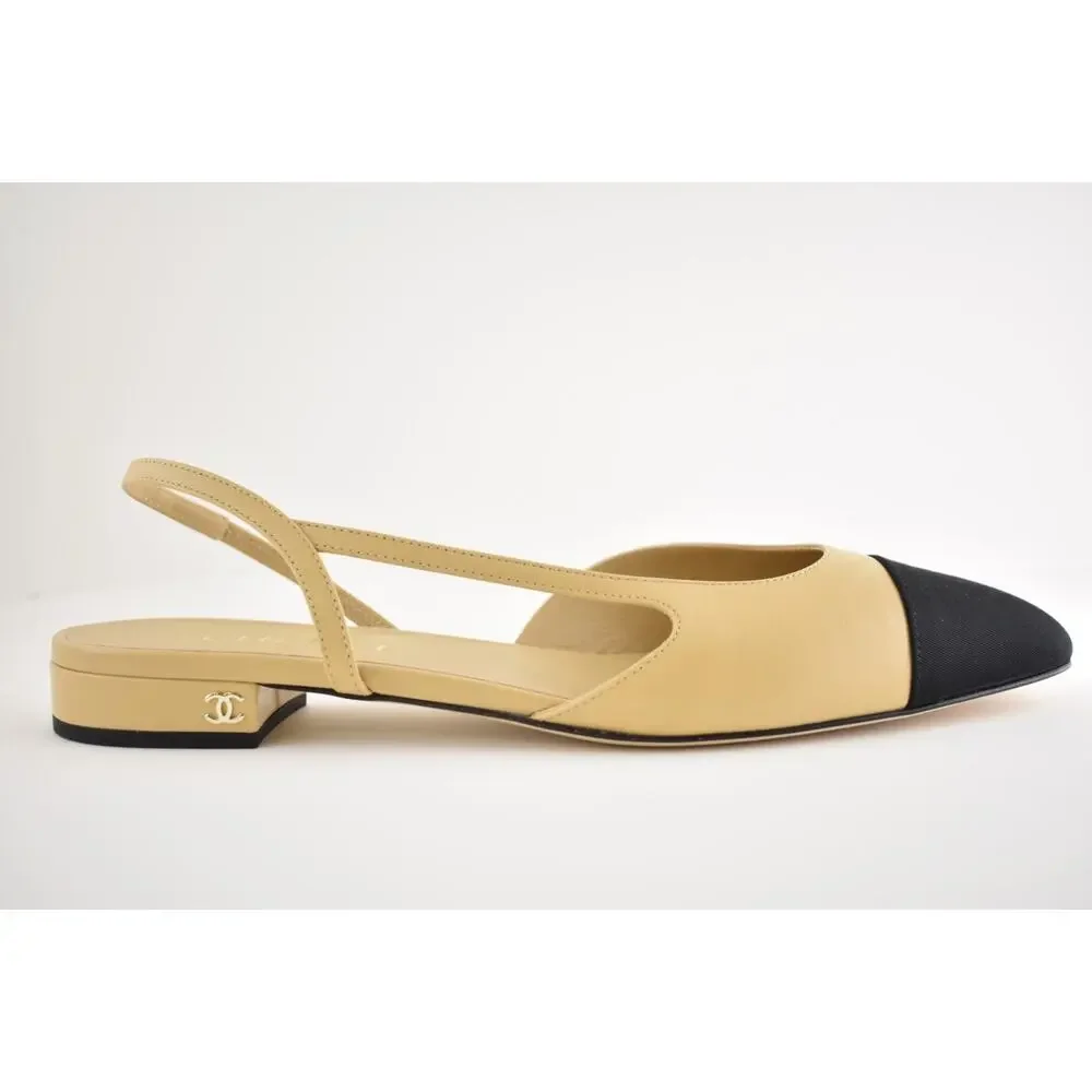 Chanel REV Beige Leather Black Cap CC Logo Coco Sling Slingback Ballet Flat 42.5